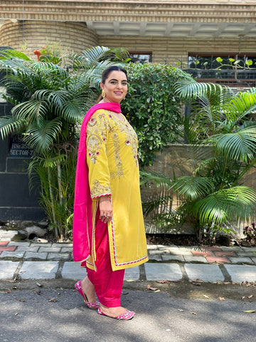 Yellow and Magenta Full Suit With Magenta Dupatta-1582