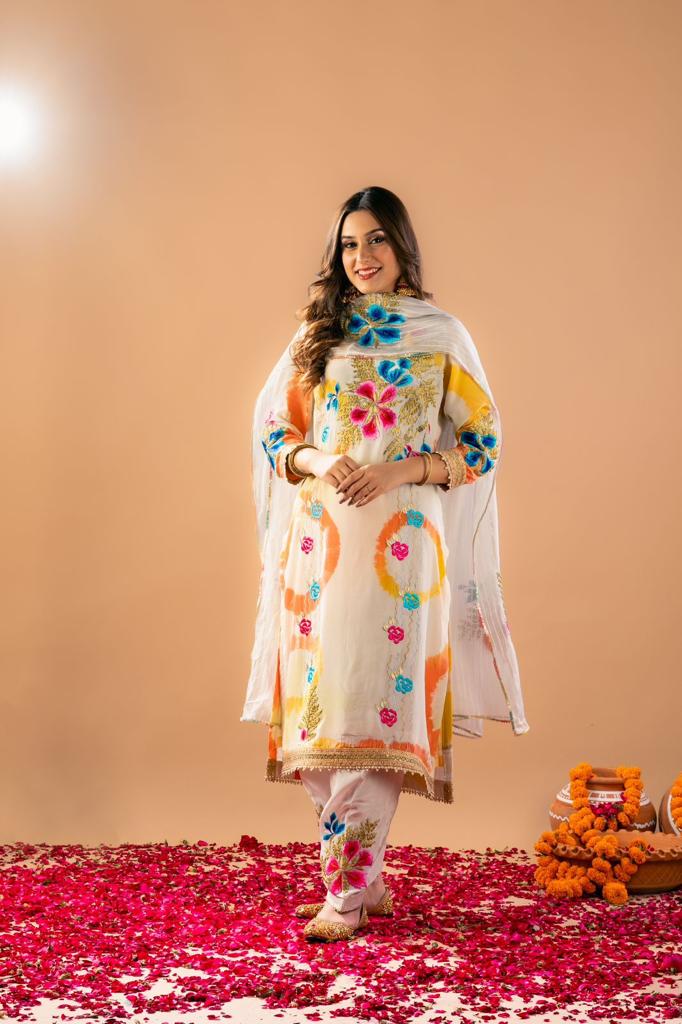 Light Greay Tie Dye Full Suit With Organza Dupatta-1372