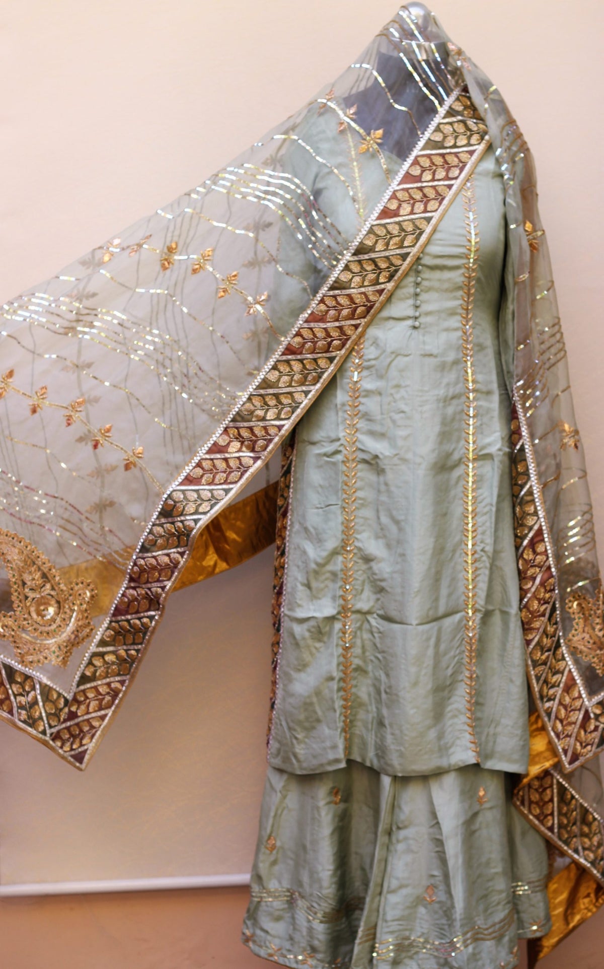 Greay Green Full Suit With Organza Dupatta