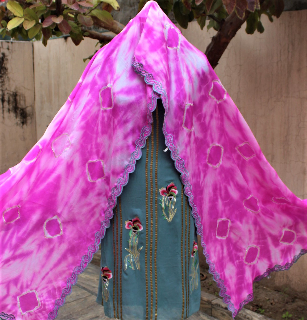 Greay Full Suit With Chinon Chiffon Tie Dye Dupatta