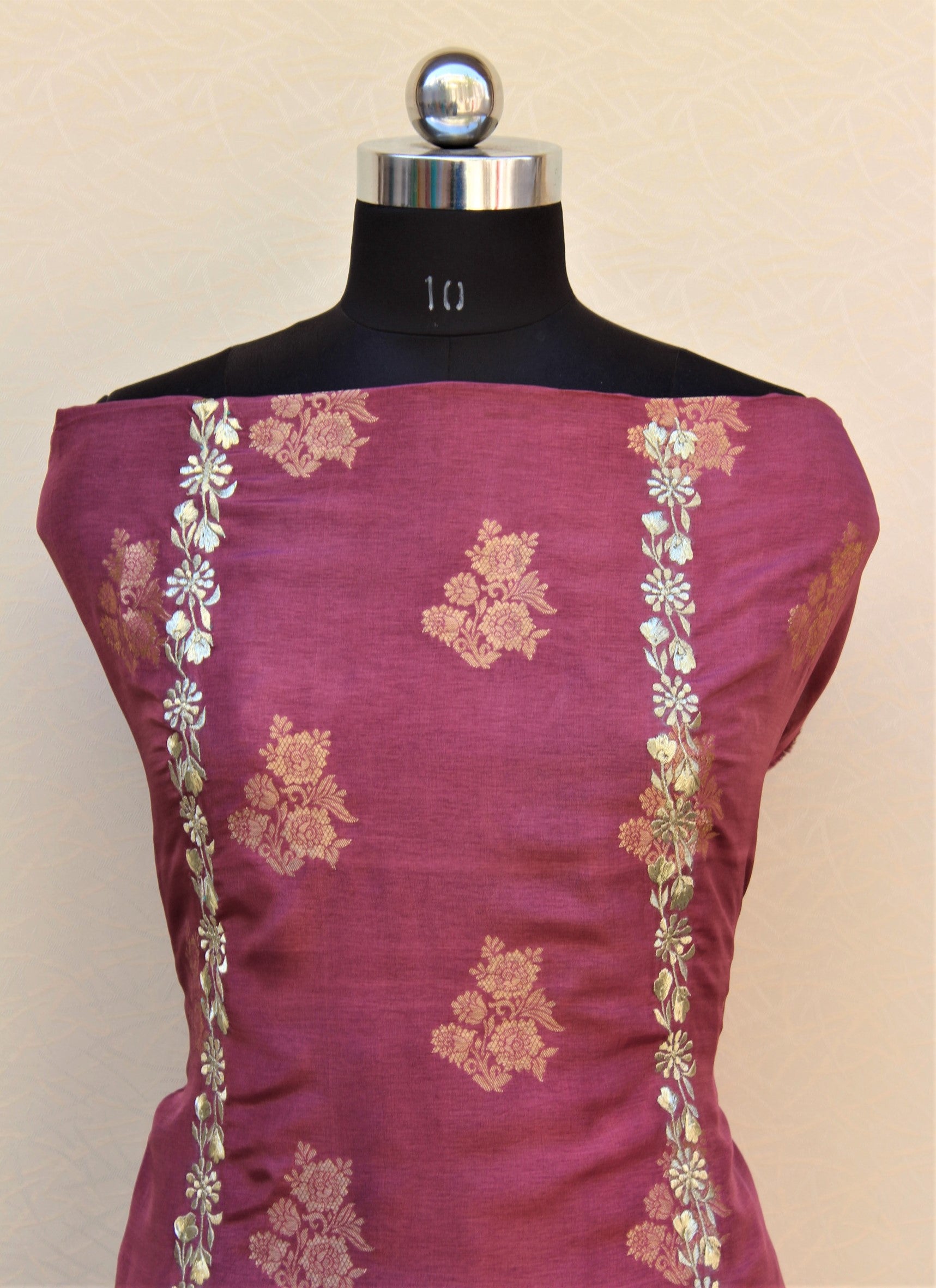 Onion Colour Full Suit With Tabbi Silk Tie Dye Dupatta