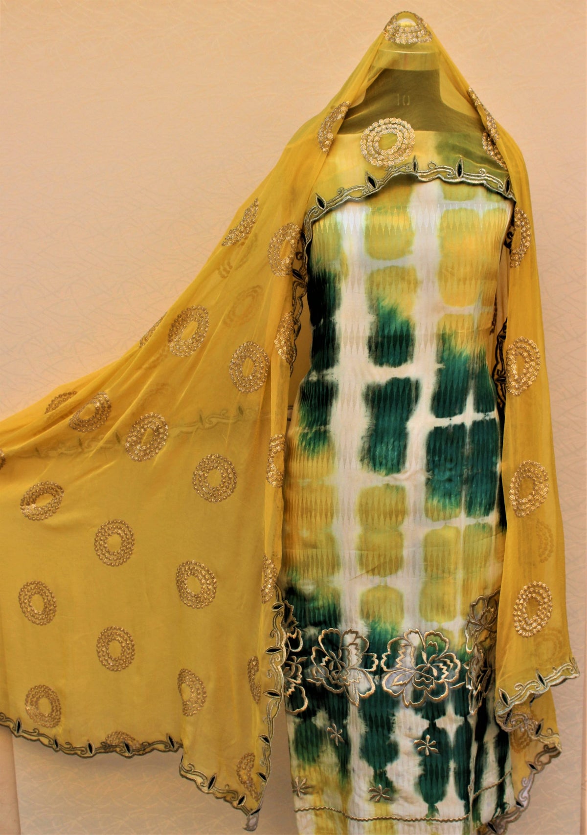 Tie and Dye Full Suit With Mustard Yellow Chiffon Dupatta